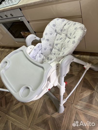 Стул для кормления