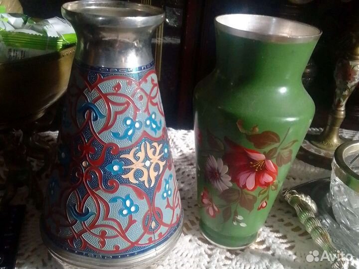 Две медные вазы высота 30см