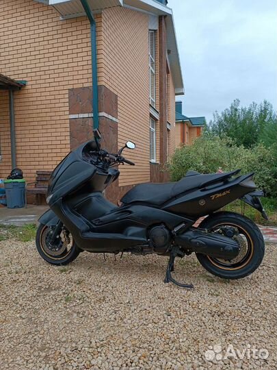 Yamaha T-max 500