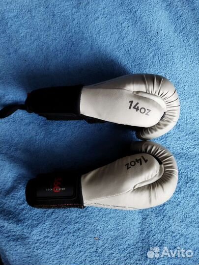 Боксëрские перчатки Decatlon 14 oz