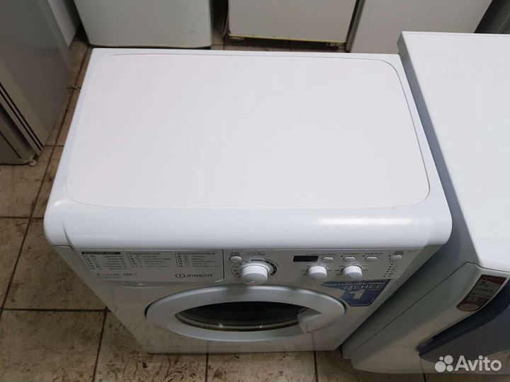 Стиральная машина Indesit 6kg узкая