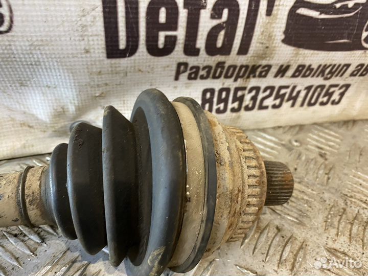 Привод передний правый audi 100 c4