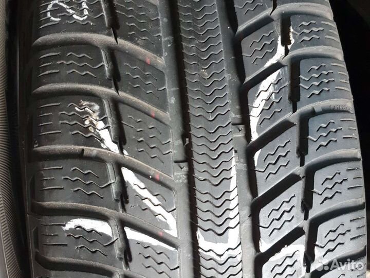Michelin Primacy Alpin 215/65 R16 98H