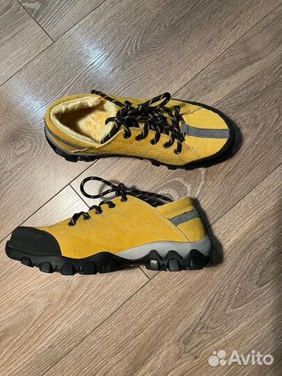 Ботинки женские зимние 39 размера