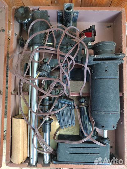 Портативный фотоувеличитель 1958 года