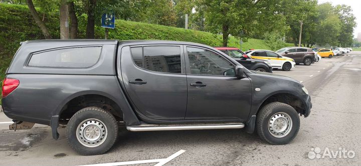 Mitsubishi L200 2.5 МТ, 2011, 300 000 км