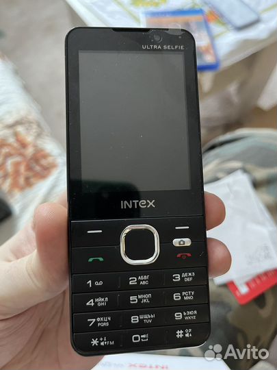 INTEX Ultra Selfie