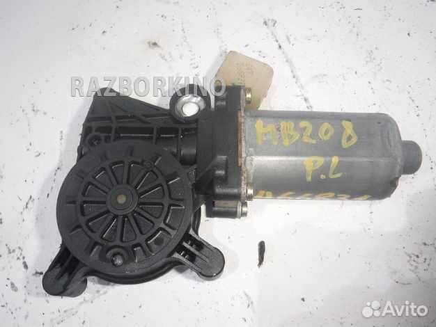 Моторчик переднего левого стеклоподъемника