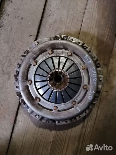 Маховик Киа Спортаж 2 2.0