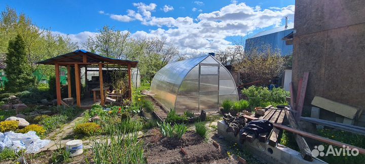 Теплица капелька