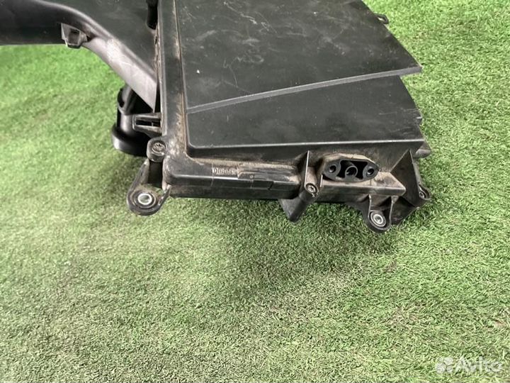 Корпус воздушного фильтра Mercedes S C217 (2013-20