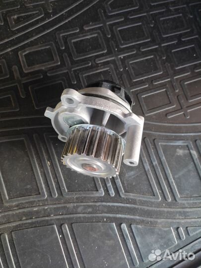 Помпа skoda octavia a5