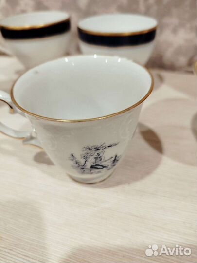 Фарфоровые кофейные чашки