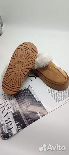 Теплые тапочки UGG