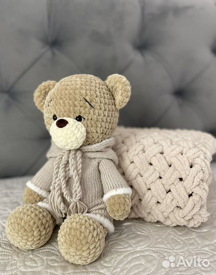 Плюшевый мишка