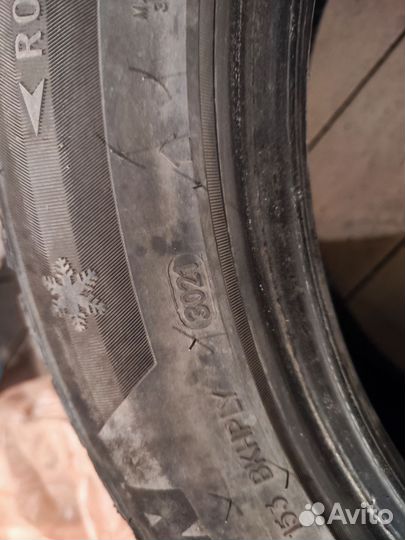 Sailun Ice Blazer Arctic SUV 215/55 R17