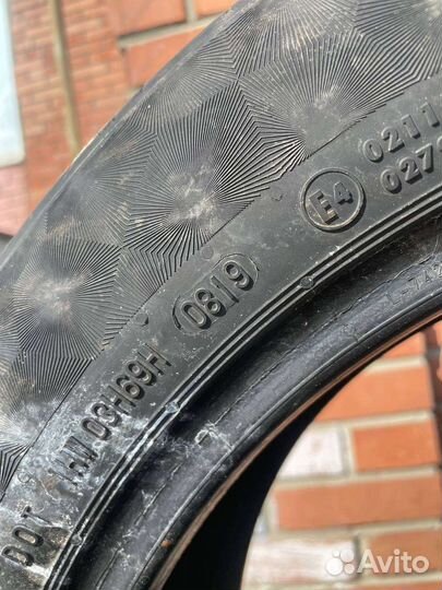 Continental PremiumContact 6 215/55 R17 94V