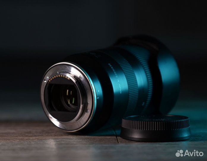 Объектив Tamron 28 75mm f 2.8 sony e