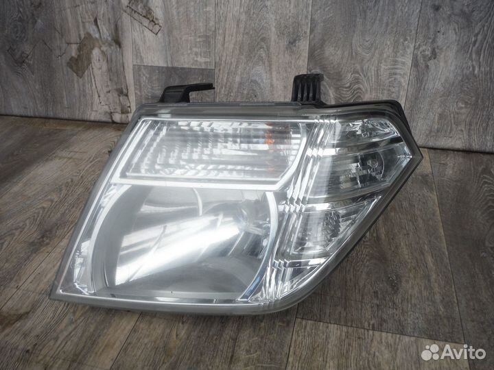 Фара левая №333 nissan Pathfinder R51 Navara 2012