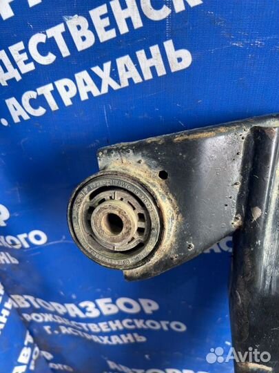 Передний подрамник Chevrolet Cruze седан F16D3