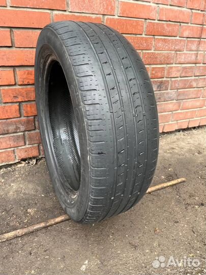 Kumho Solus KH16 225/55 R19