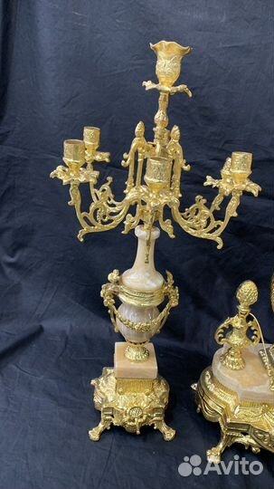 Бронзовые часы