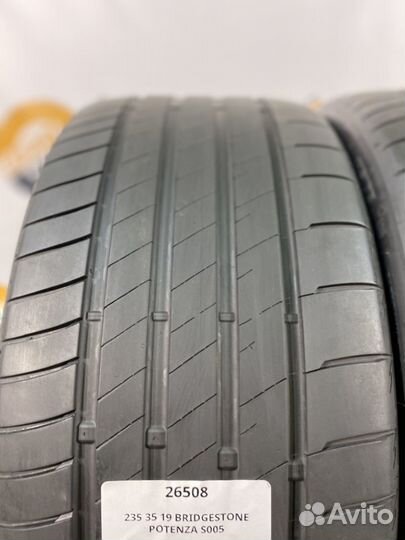 Bridgestone Potenza S005 235/35 R19 93Y