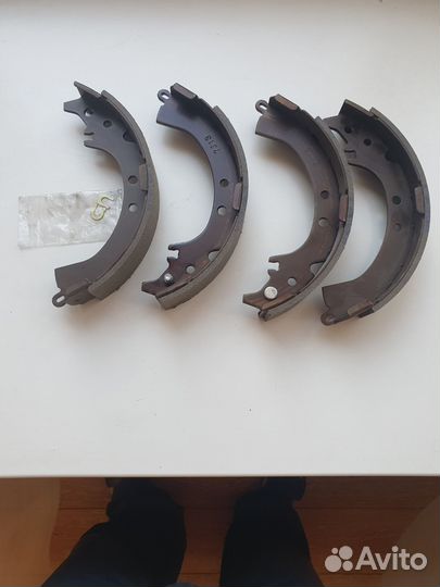 Тормозные колодки для toyota RAY4