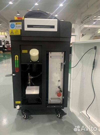 Лазерный аппарат для очистки металла