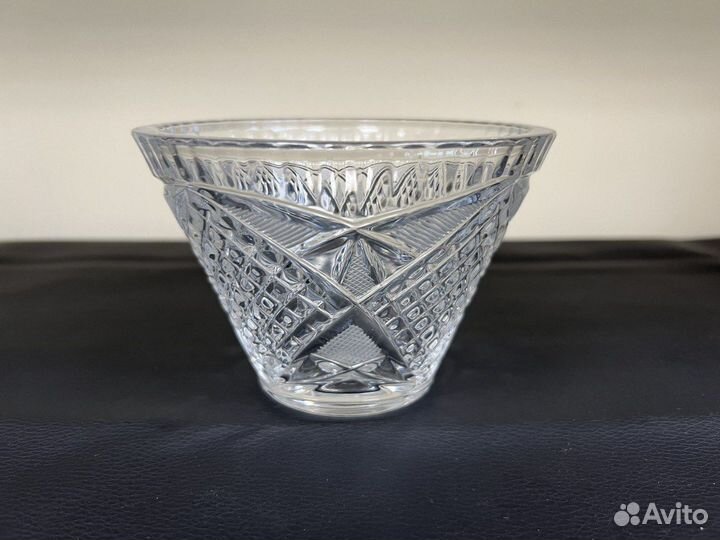 Салатник хрустальный конусный ромбы