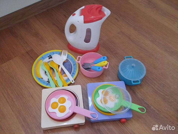 Набор детской кухонной посуды+мелкая быт.техника
