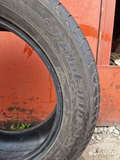 Yokohama BluEarth E51 225/60 R18