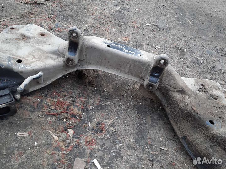 Подрамник Mitsubishi space star