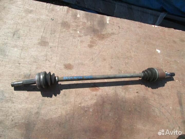 Привод задний левый Nissan Xtrail NT31 MR20DE