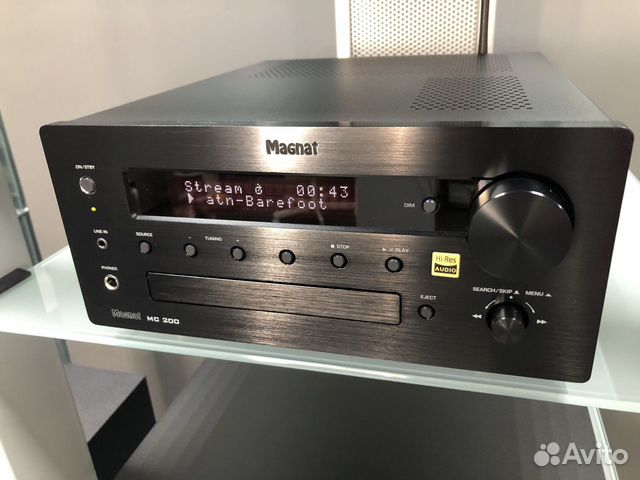 Сетевой CD ресивер Magnat MC 200