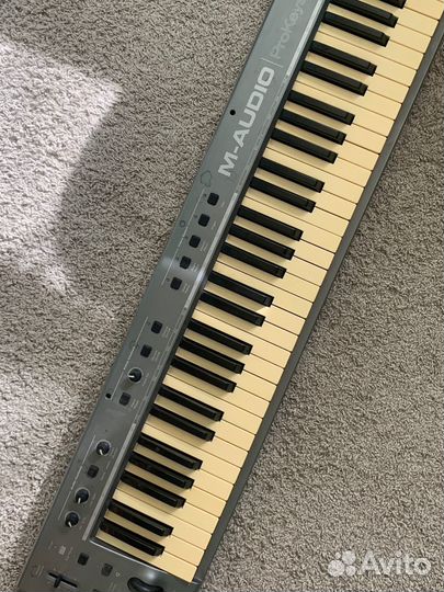 Midi клавиатура - Цифровое пианино