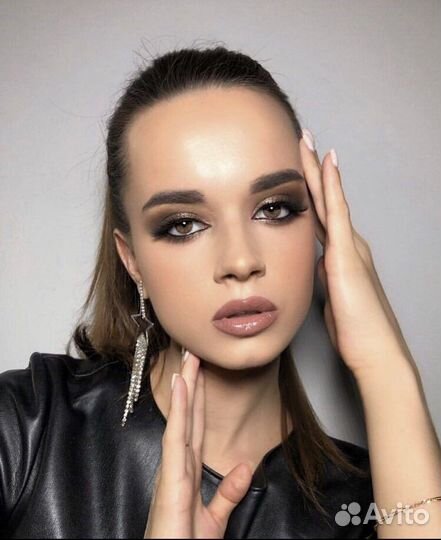 Визажист макияж прически укладки