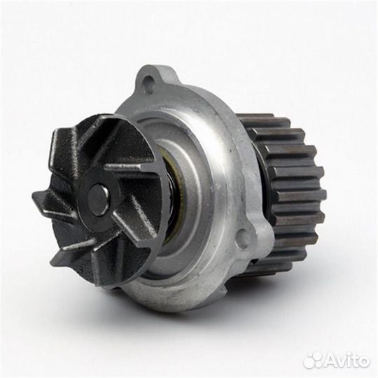 Водяная помпа на Suzuki Wagon R+