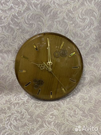 Часы из эпоксидной смолы