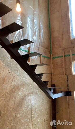 Изготовление металлических лестниц