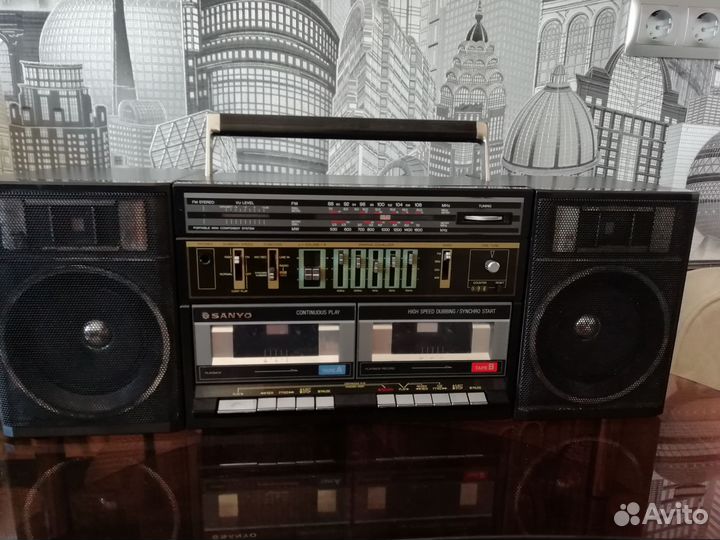 Магнитола sanyo