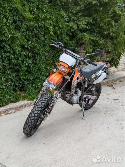 Продам Kawasaki KLX 250 D-Tracker