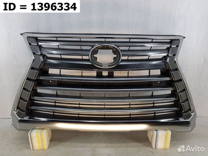 Решетка радиатора Lexus LX