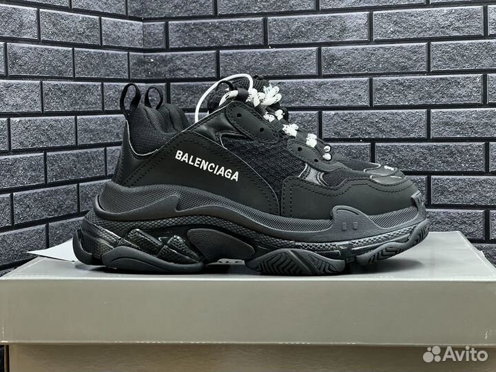 Кроссовки Balenciaga Triple S Black унисекс