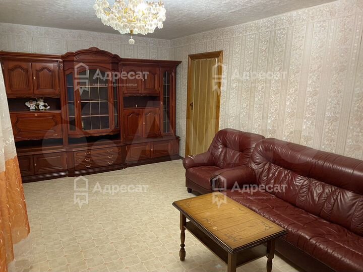 3-к. квартира, 74 м², 3/5 эт.