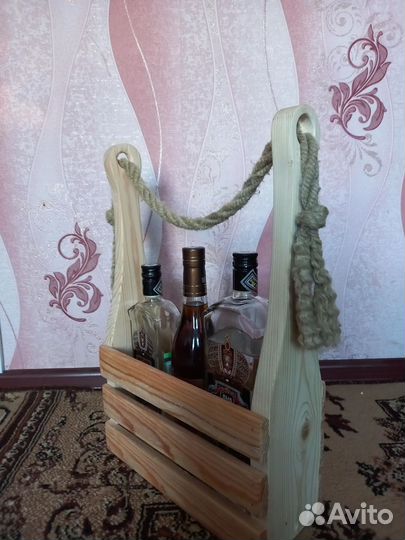 Подарочный ящик