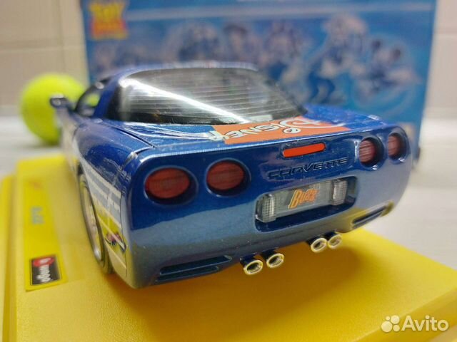 Модель Chevrolet Corvette Disney 1:24