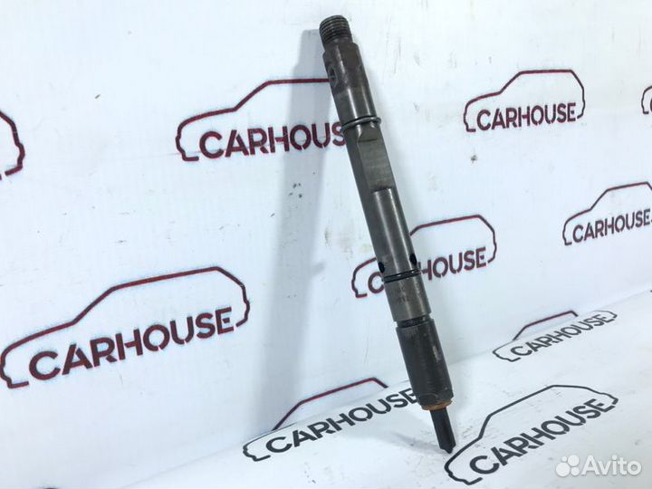 Форсунка Audi A6 C5 2.5