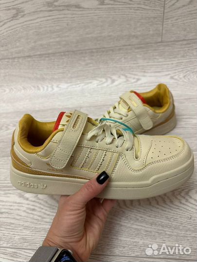 Кроссовки adidas мужские