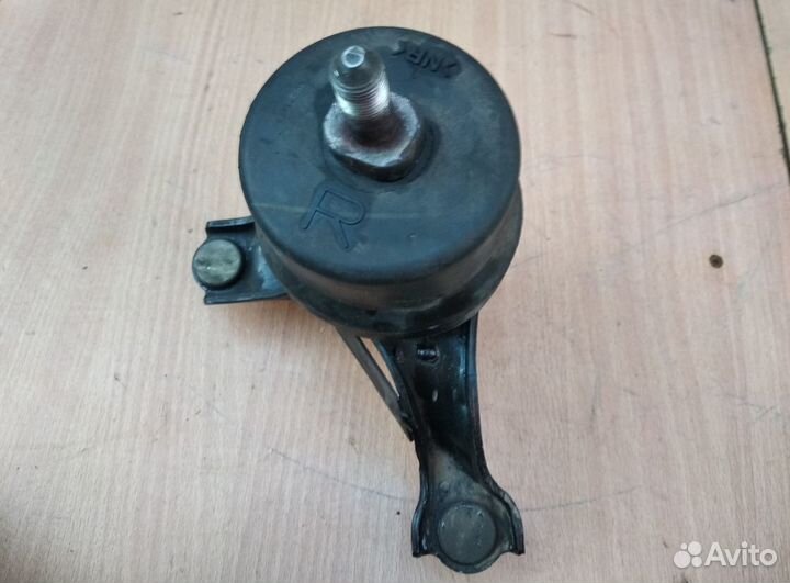 Подушка двигателя правая lexus RX 350 450